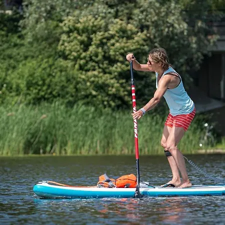 Campsite Buiten Aan De Baak *
