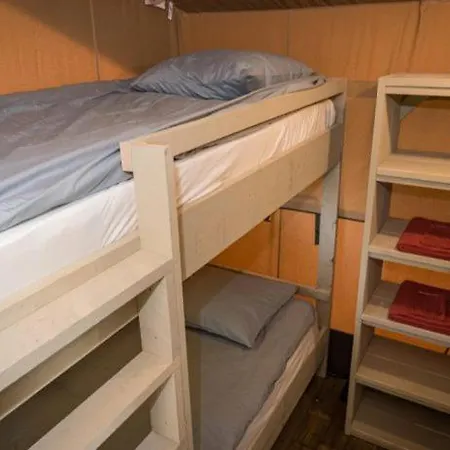 Camping Buiten Aan De Baak Steenbergen (North Brabant)