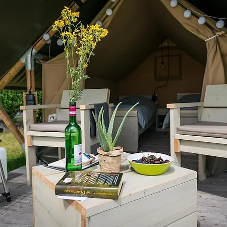 Campsite Buiten Aan De Baak